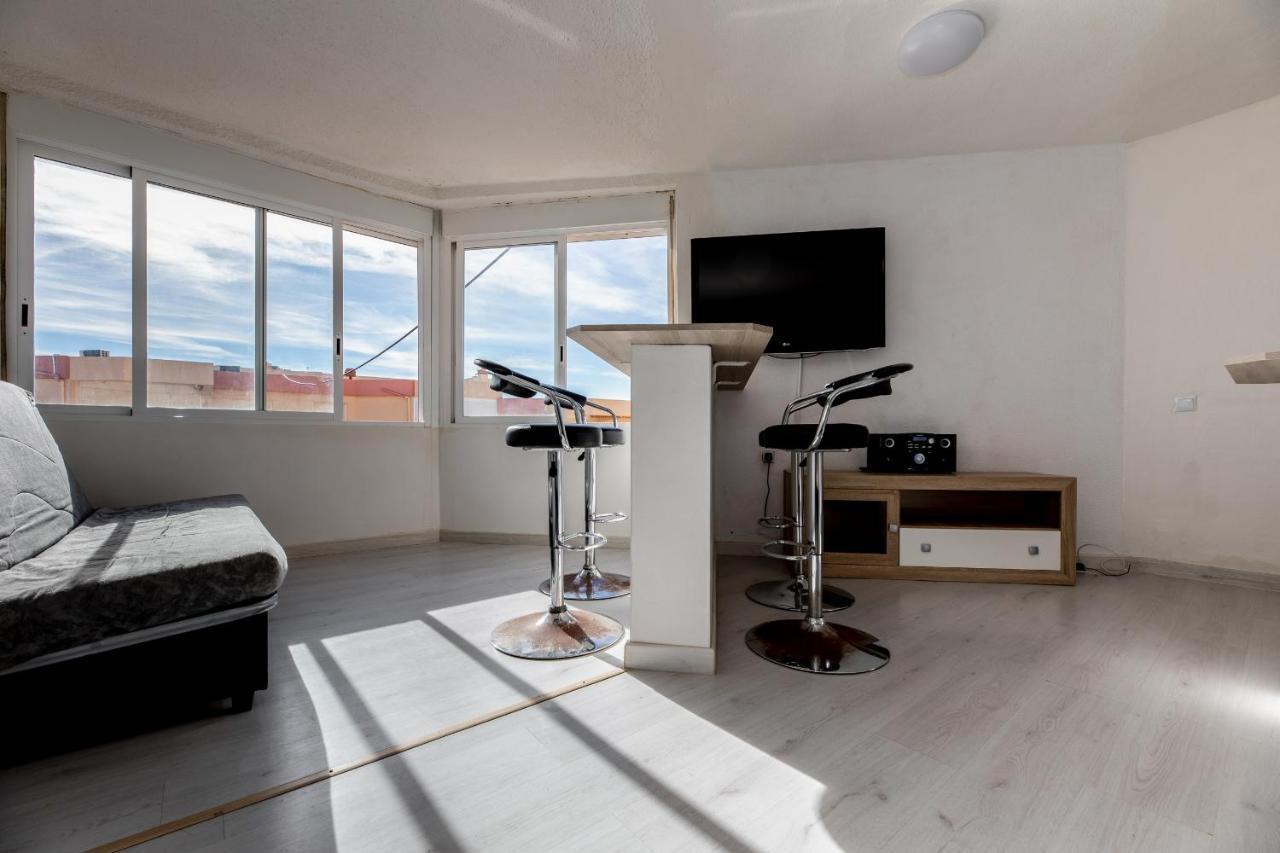 Bright Studio With The Seaview And Swimming Pool Apartamento La Manga del Mar Menor Exterior foto